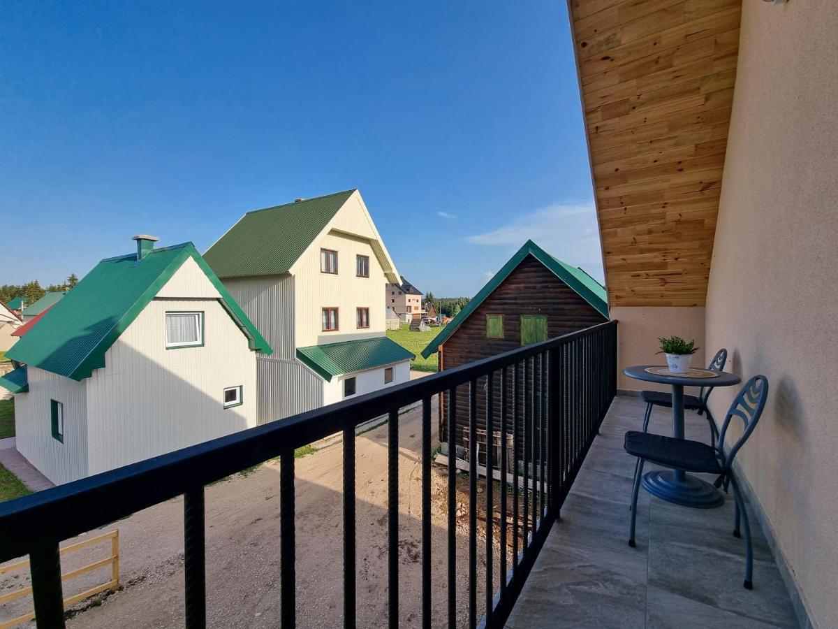 Apartmani Gala Zabljak Esterno foto